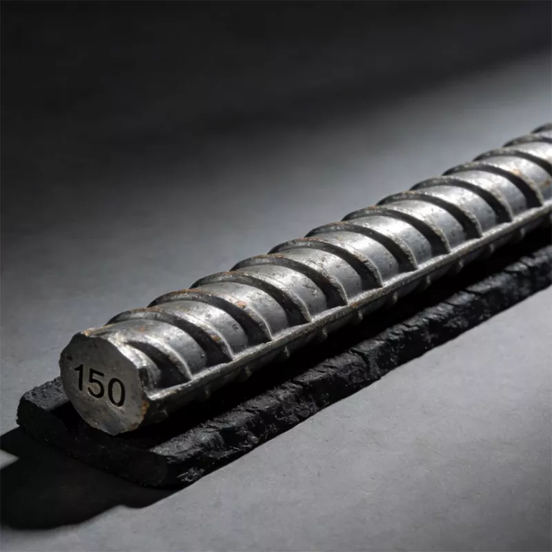 Деформированный стержень в рулоне